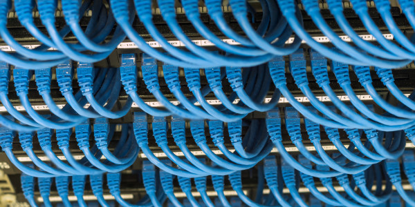 Certificado / Certificación de ICT Telecomunicaciones Vila-sacra · Seguridad y Gestión de Redes