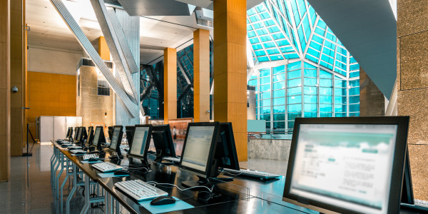 Proyectos de ICT Oficinas / Locales Comerciales Vila-sacra · Servicios de Internet y Telefonía