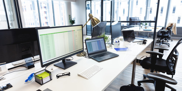 Proyectos de ICT Oficinas / Locales Comerciales Vila-sacra · Wi-Fi y redes privadas