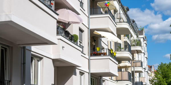 Proyectos de ICT Viviendas / Edificios en Girona · Procesamiento remoto de datos