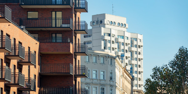 Proyectos de ICT Viviendas / Edificios en Girona · Diseño e instalación de sistemas de radiofrecuencia para seguridad y emergencias