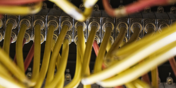 Redacción / Implantación / Legalización de Proyectos ICT Vila-sacra · Comunicaciones mediante firewalls, VPNs y cifrado